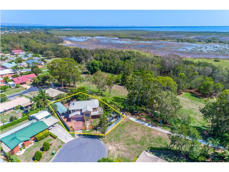 7 Banksia Crt, Rothwell QLD 4022