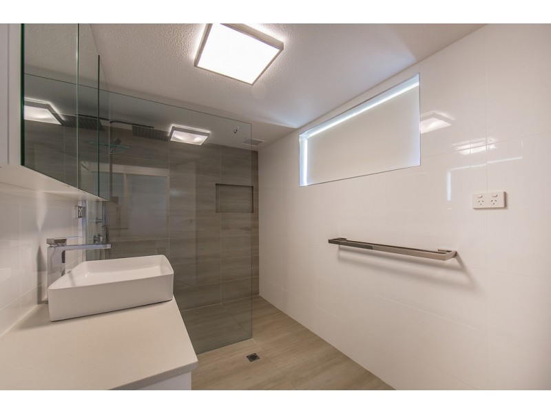 1/81 Margate Parade, Margate QLD 4019