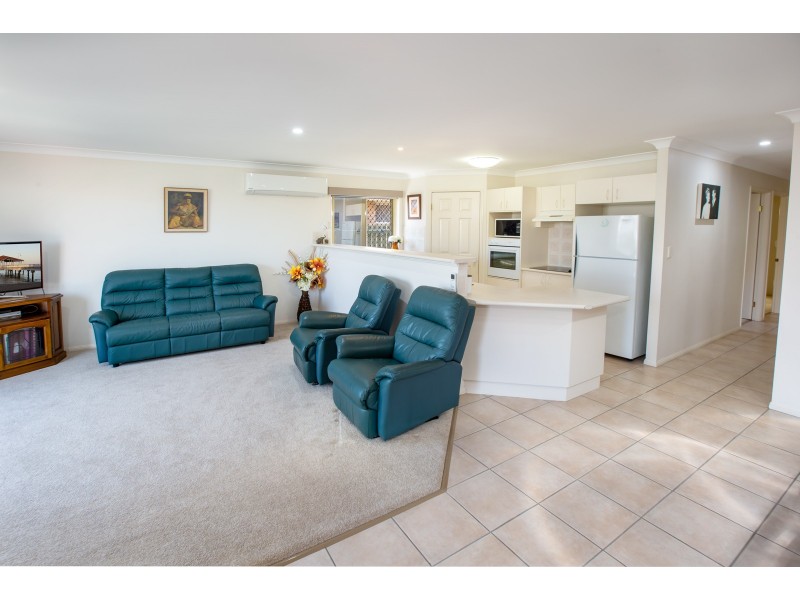 92/2 WATTLE ROAD, Rothwell QLD 4022