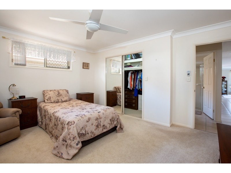 92/2 WATTLE ROAD, Rothwell QLD 4022