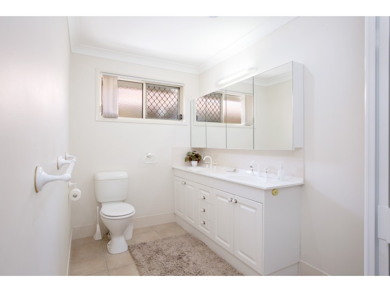 92/2 WATTLE ROAD, Rothwell QLD 4022