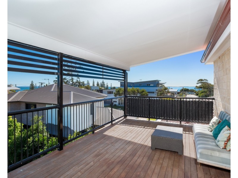 7 Fortune St, Scarborough QLD 4020