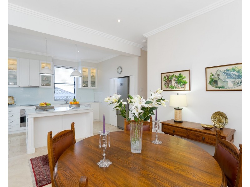 7 Fortune St, Scarborough QLD 4020