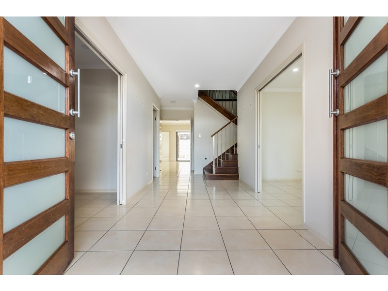 17A OAKMONT STREET, Rothwell QLD 4022