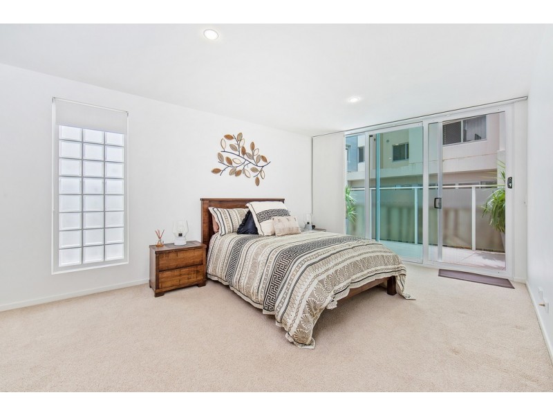 1/85 Marine Parade, Redcliffe QLD 4020