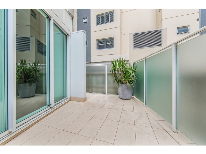 1/85 Marine Parade, Redcliffe QLD 4020