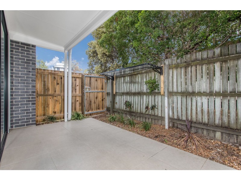 1/32 John Street, Redcliffe QLD 4020