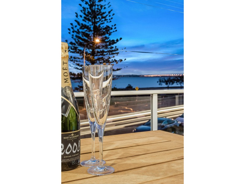 196 Hornibrook Esp, Woody Point QLD 4019