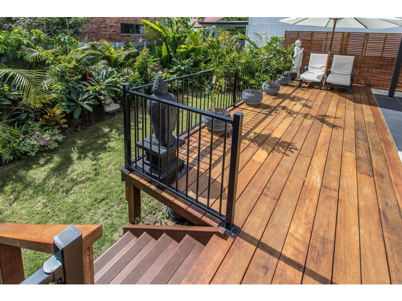 196 Hornibrook Esp, Woody Point QLD 4019