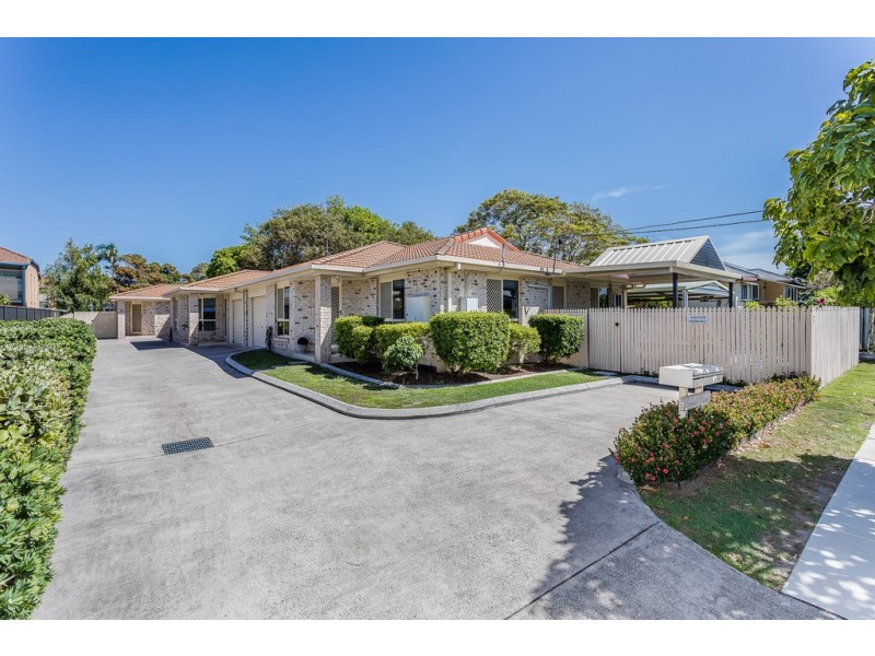 1/7 Samuel Street, Woody Point QLD 4019