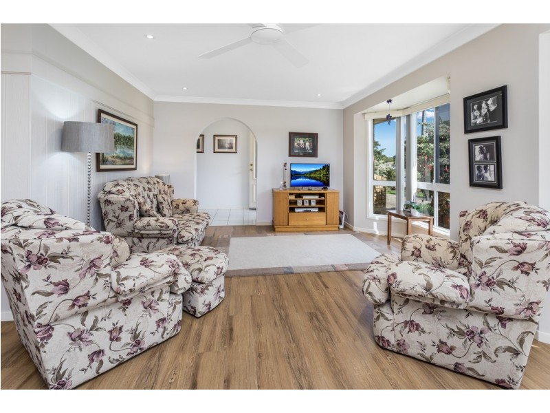 17 CREMORNE COURT, Kippa-ring QLD 4021