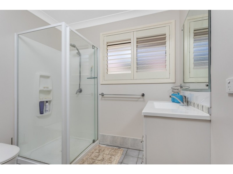 17 CREMORNE COURT, Kippa-ring QLD 4021