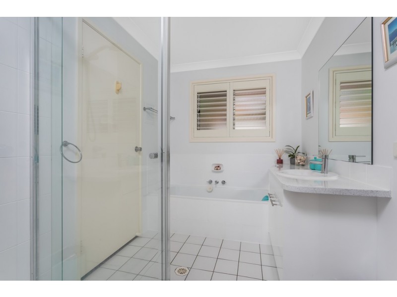 17 CREMORNE COURT, Kippa-ring QLD 4021