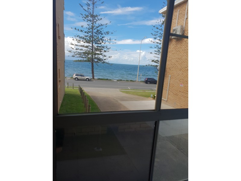 2/85 Margate Parade, Margate QLD 4019