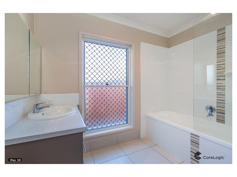 260a Scarborough Rd, Scarborough QLD 4020