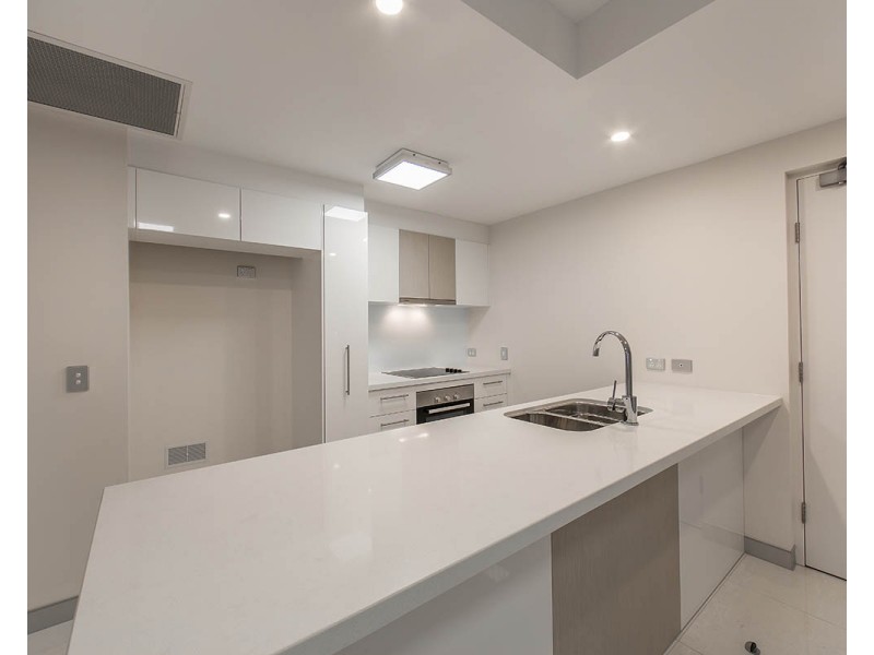 8/103 Sutton Street, Redcliffe QLD 4020