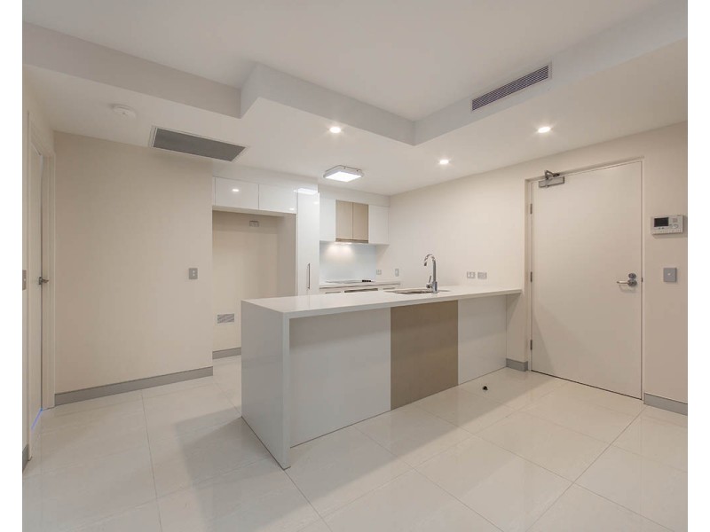 8/103 Sutton Street, Redcliffe QLD 4020