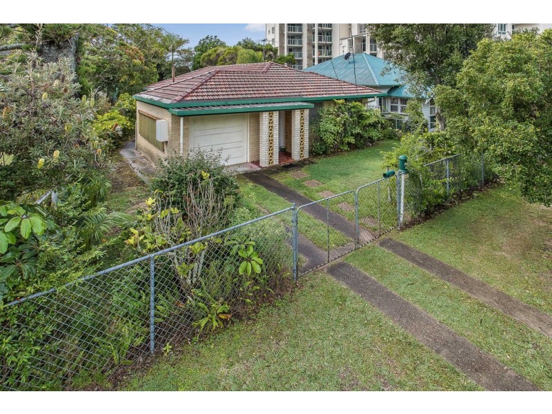10 Dix Street, Redcliffe QLD 4020