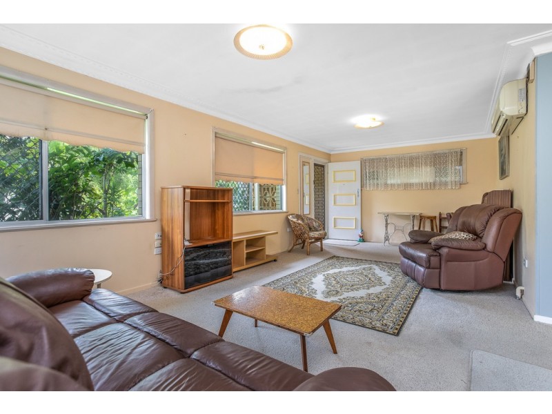 10 Dix Street, Redcliffe QLD 4020