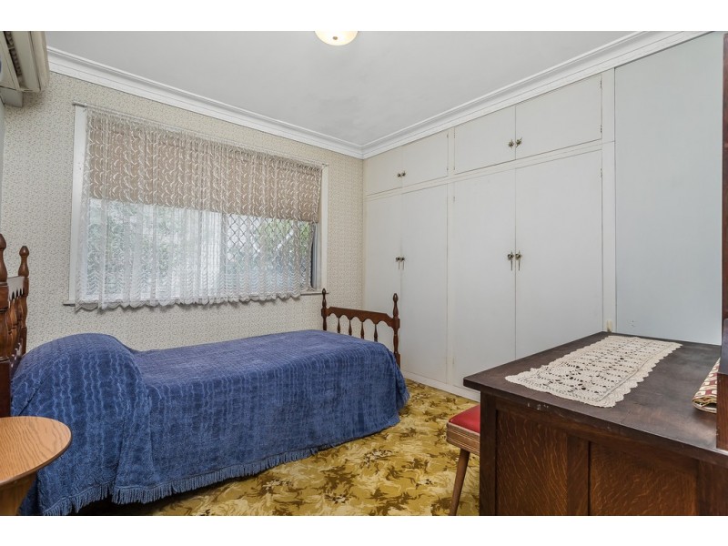 10 Dix Street, Redcliffe QLD 4020