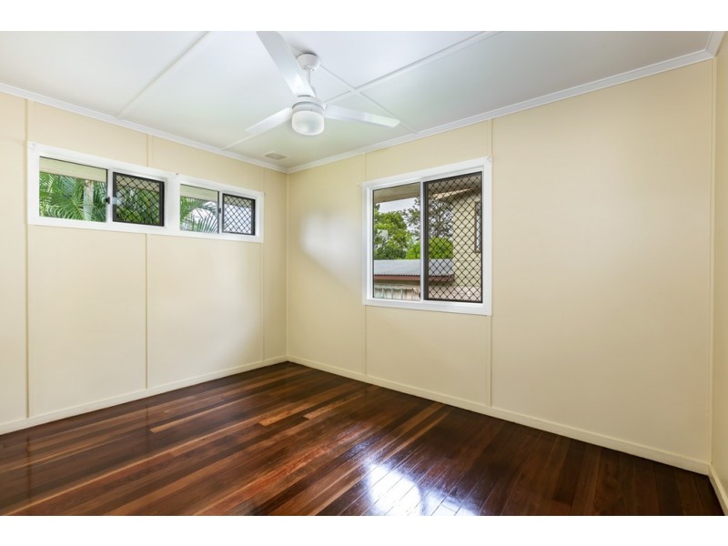 12 Koopa Street, Clontarf QLD 4019