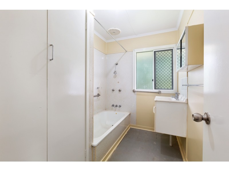 12 Koopa Street, Clontarf QLD 4019