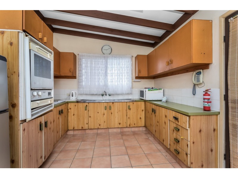 6 Melinda Street, Kallangur QLD 4503