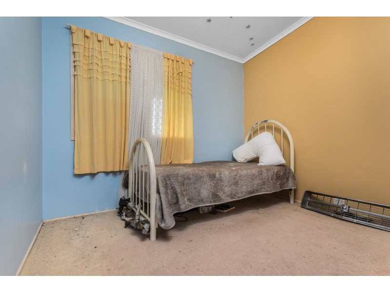 6 Melinda Street, Kallangur QLD 4503