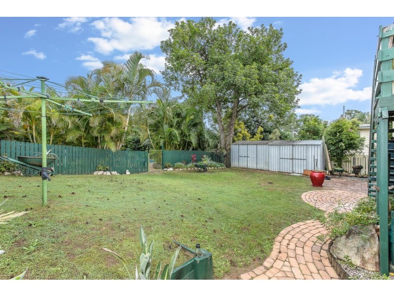 6 Melinda Street, Kallangur QLD 4503