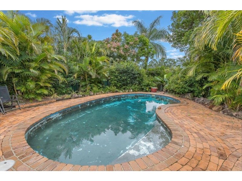 6 Melinda Street, Kallangur QLD 4503