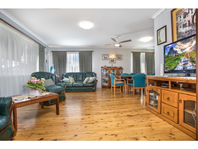 32 Bowden St, Deception Bay QLD 4508