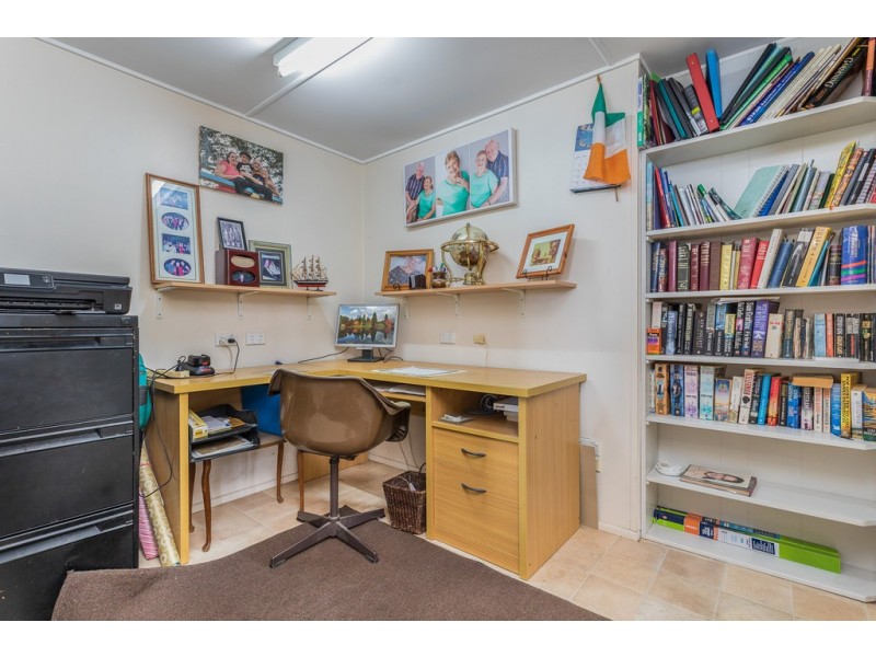 32 Bowden St, Deception Bay QLD 4508