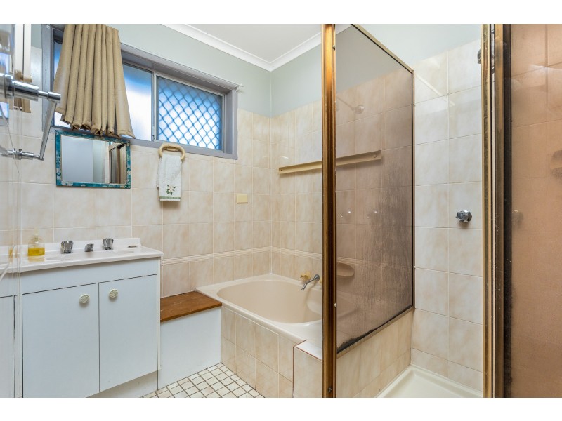 32 Bowden St, Deception Bay QLD 4508