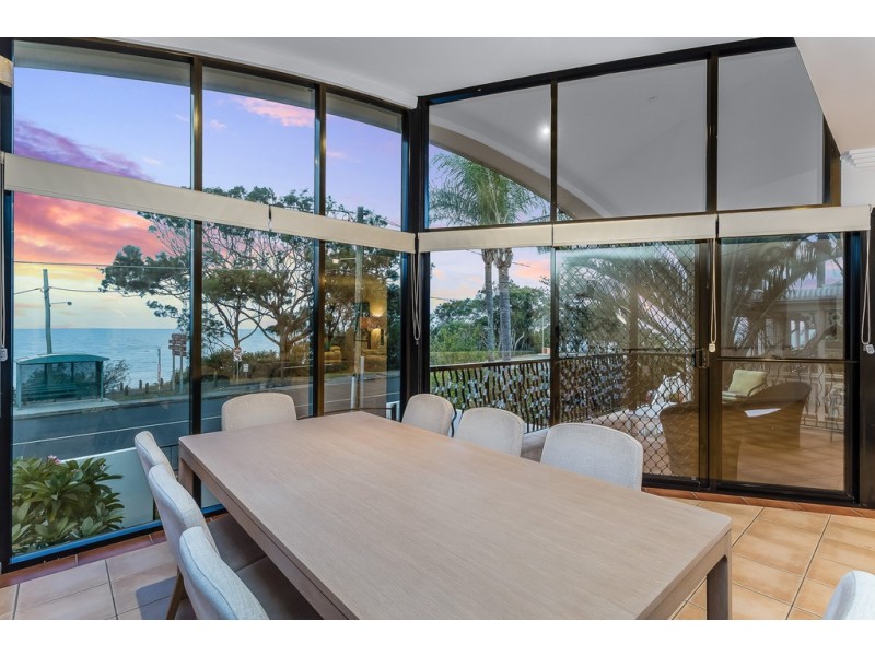 10 Gayundah Esp, Woody Point QLD 4019