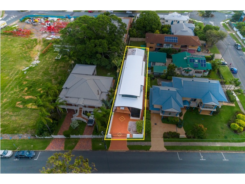 10 Gayundah Esp, Woody Point QLD 4019
