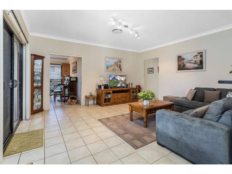 30 Fleetwing Ave, Newport QLD 4020