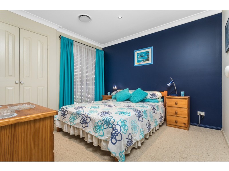 30 Fleetwing Ave, Newport QLD 4020