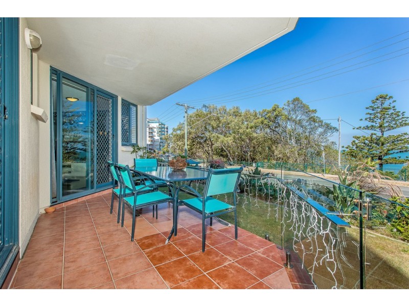 2/69 Marine Parade, Redcliffe QLD 4020
