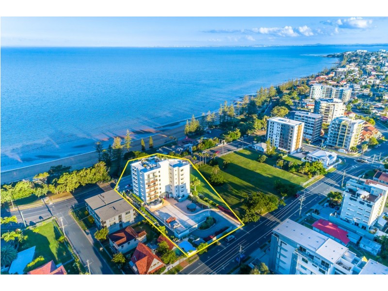 2/69 Marine Parade, Redcliffe QLD 4020