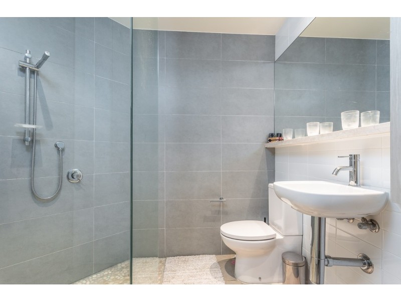 209/99 Marine Parade, Redcliffe QLD 4020