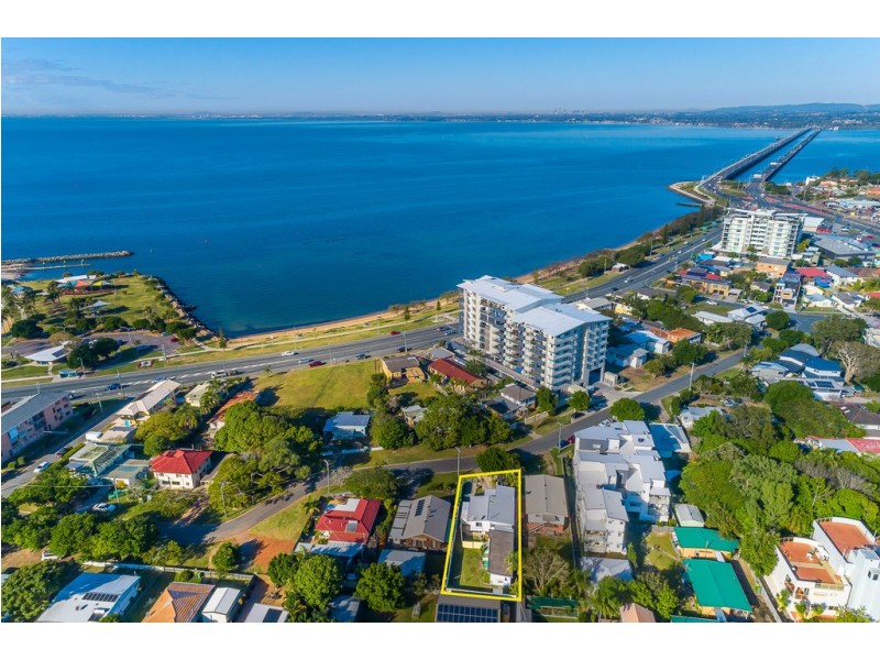 19a/19b Lane St, Clontarf QLD 4019