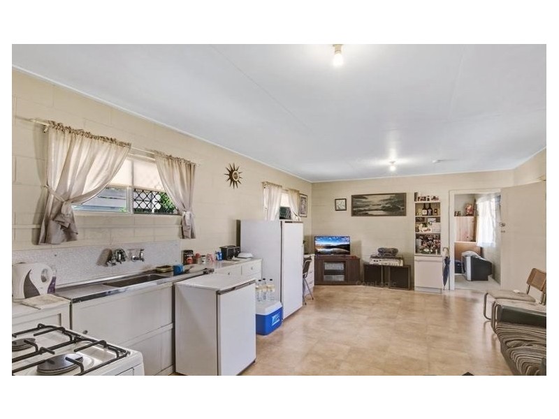 19a/19b Lane St, Clontarf QLD 4019