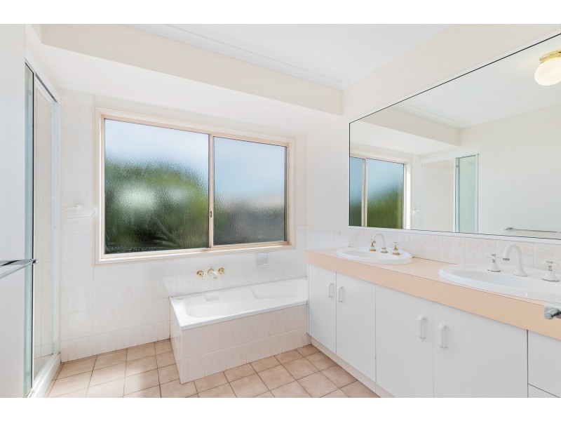 4/2 JOSEPHINE STREET, Redcliffe QLD 4020