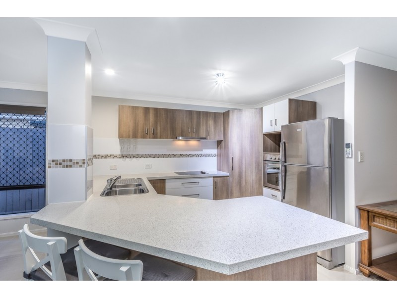 32a Benson St, Scarborough QLD 4020