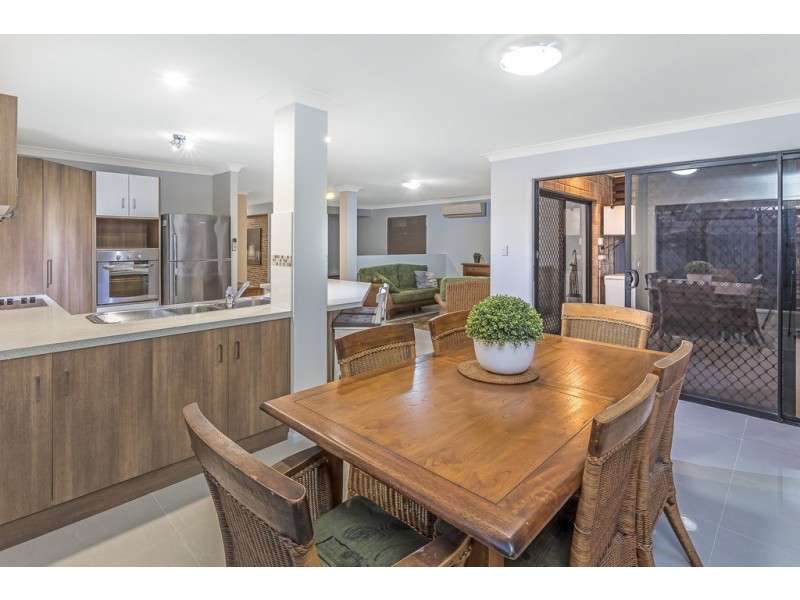 32a Benson St, Scarborough QLD 4020