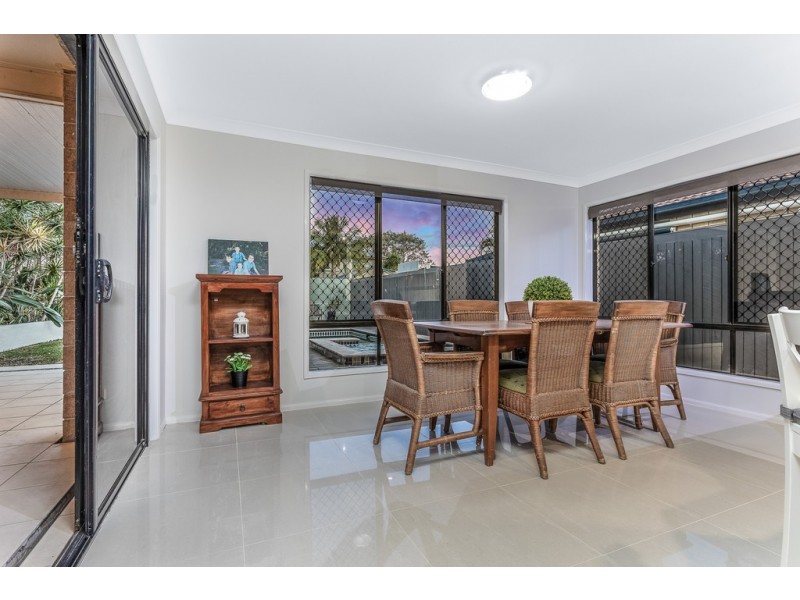 32a Benson St, Scarborough QLD 4020