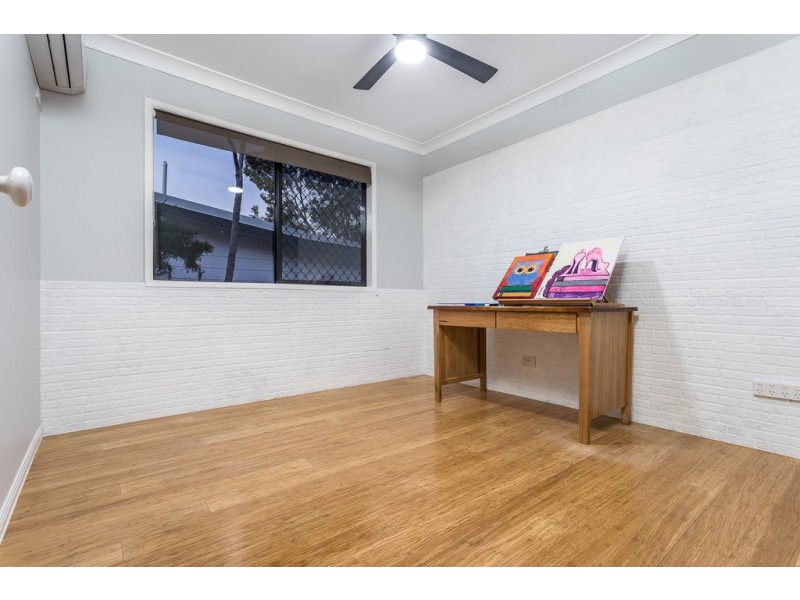 32a Benson St, Scarborough QLD 4020