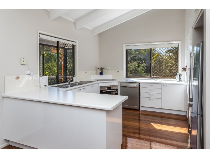 3 ST DENIS COURT, Petrie QLD 4502