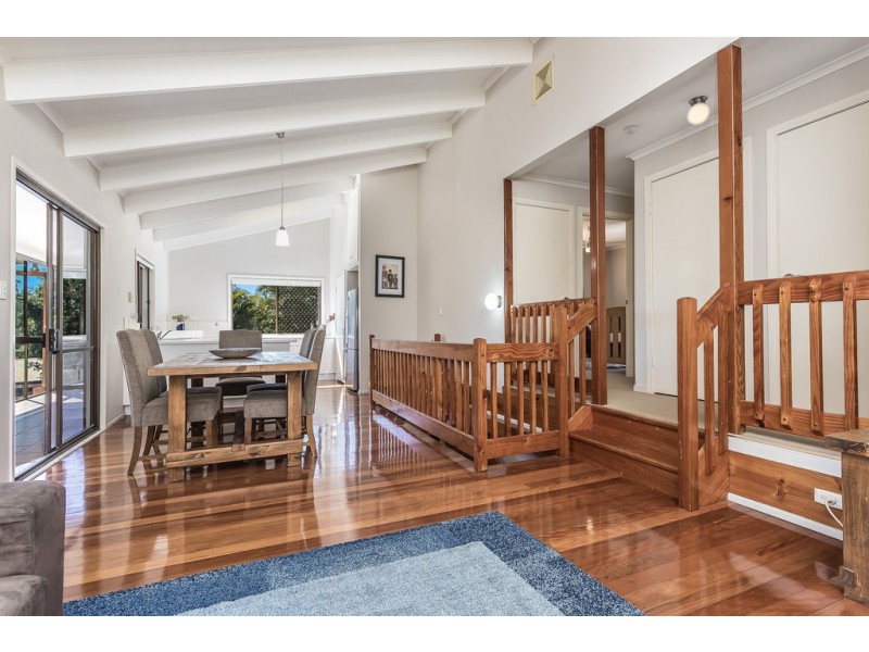 3 ST DENIS COURT, Petrie QLD 4502