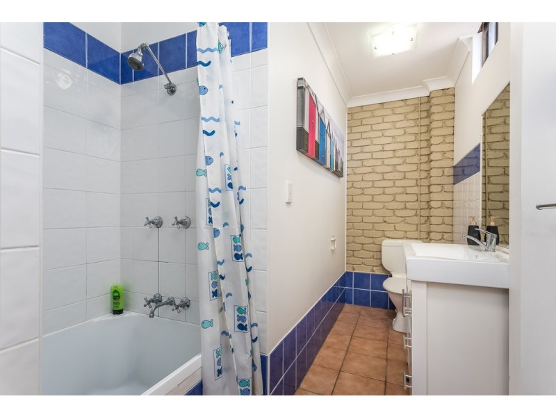 3 ST DENIS COURT, Petrie QLD 4502